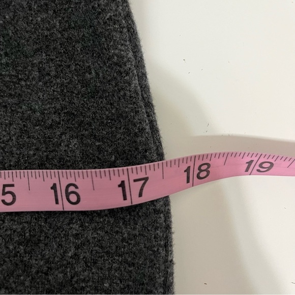 White House Black Market Heather Gray Long Sleeve Knit Dress - Picture 13 of 14